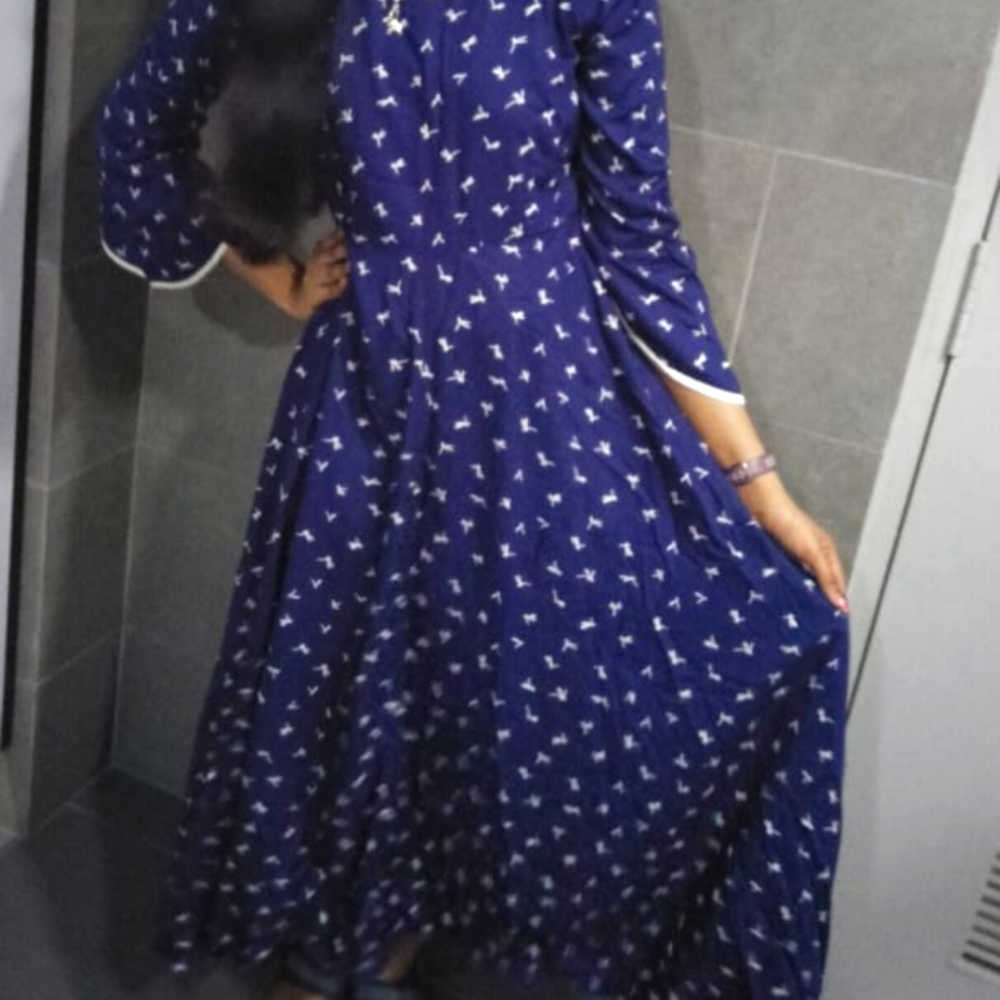 Women full dress - (Worn) - Picture 2 of 2